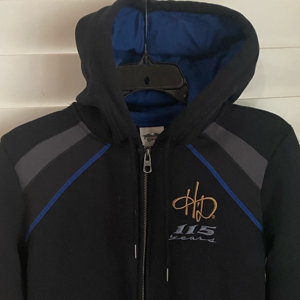 Women’s Harley Davidson Hoodie Jacket 115th Year​​​​​​​​ - Picture 2 of 9